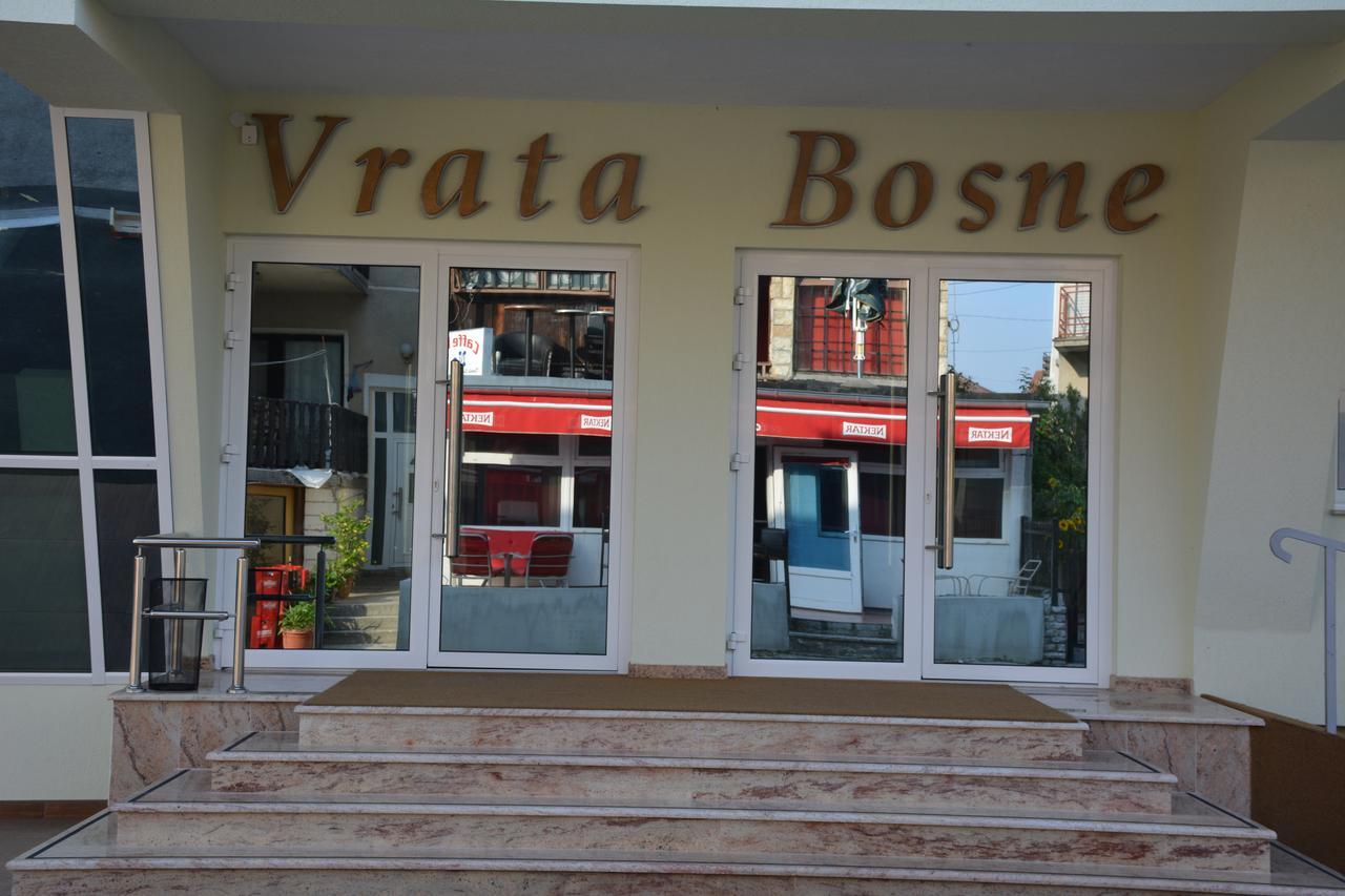 Hotel Vrata Bosne 大克拉杜沙 外观 照片